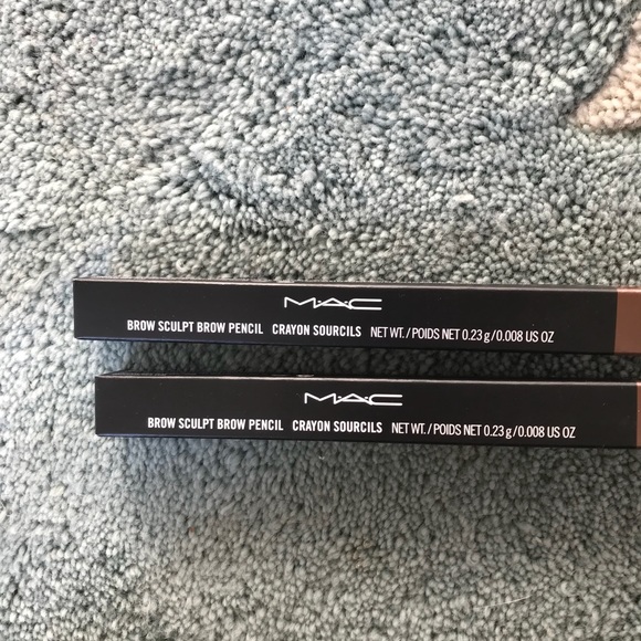 Assorted Mac cosmetics assorted prices - Picture 5 of 8